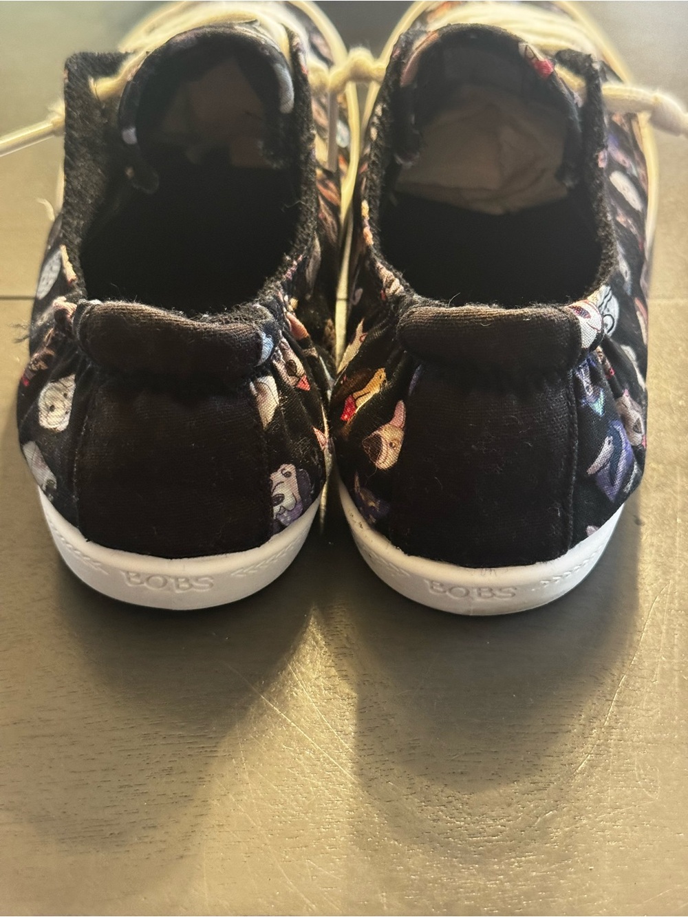 Skechers BOBS black canvas sneakers with multicolor dog print white accents 9.5. - Picture 6 of 12
